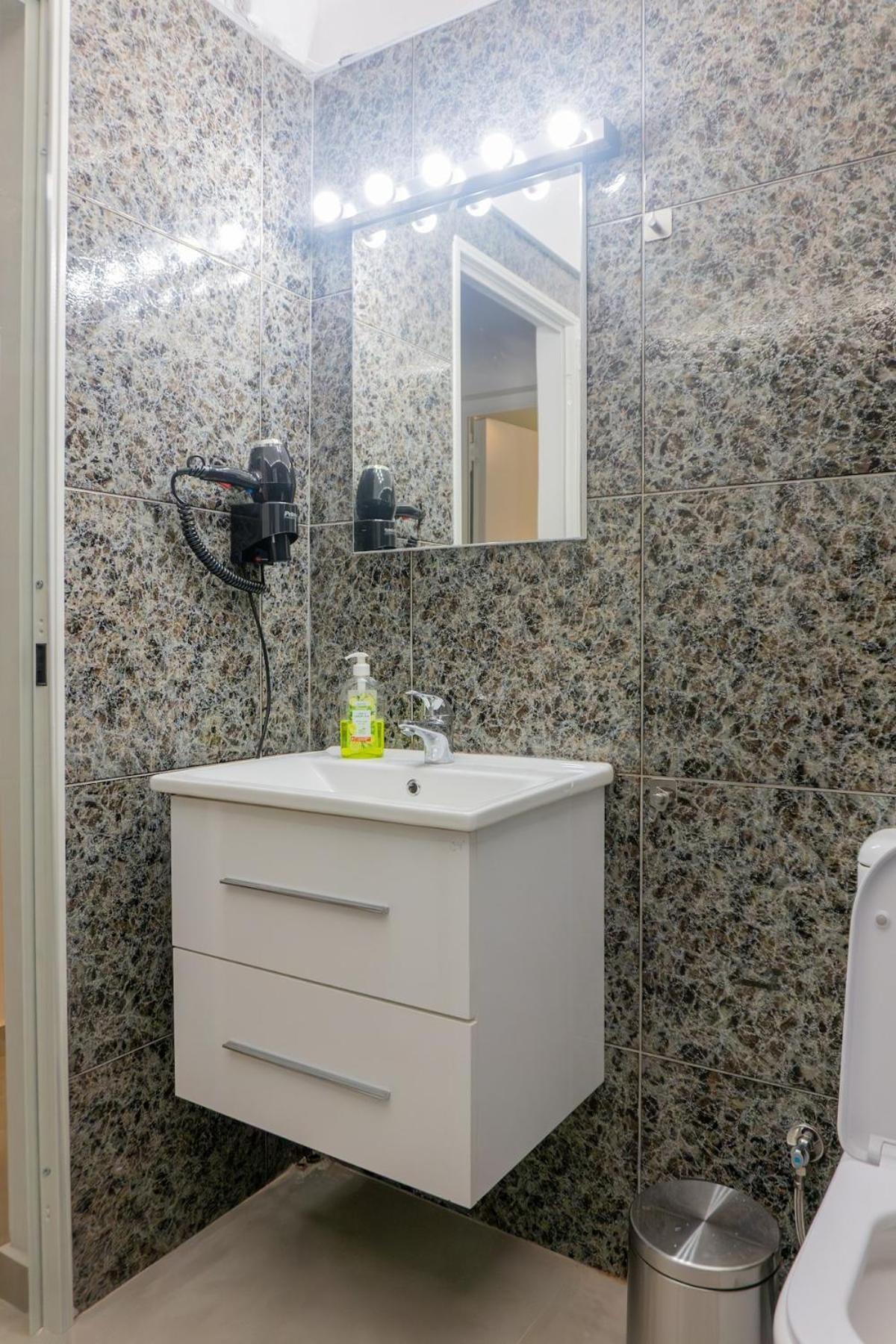 50 Steps Metro Kato Patisia Renovated Athens Apt Bagian luar foto